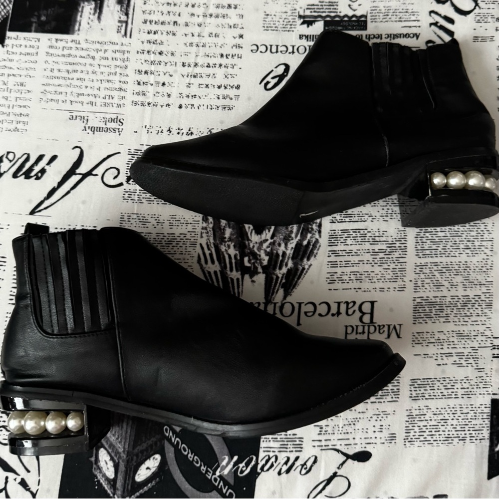 Catherine Malandrino Black Ankle Boots with Pearl-Accented Block Heel